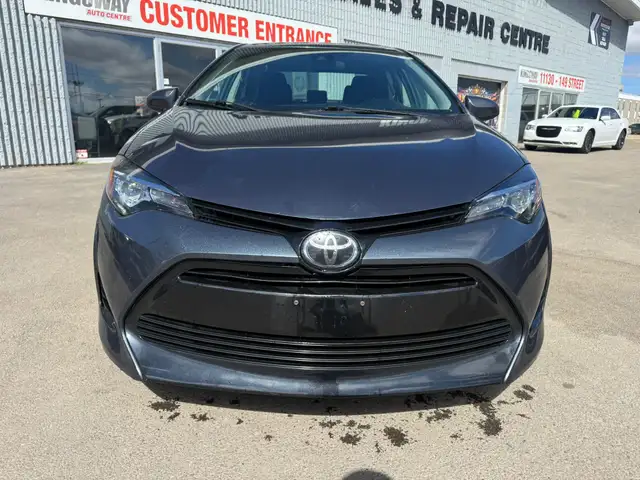 2017 Toyota Corolla - Photo 8