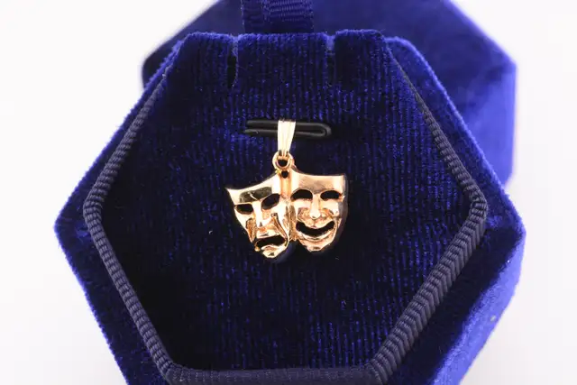 10K COMEDY & TRAGEDY MASKS PENDANT