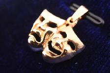 10K COMEDY & TRAGEDY MASKS PENDANT - Photo 3