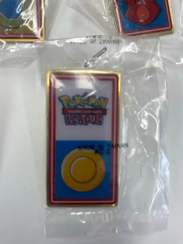 Pokemon League Wizards 2000 pins - Photo 8