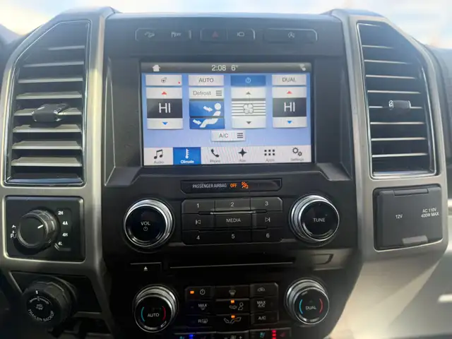 2018 Ford F-150 PLATINUM 4X4 - Photo 13