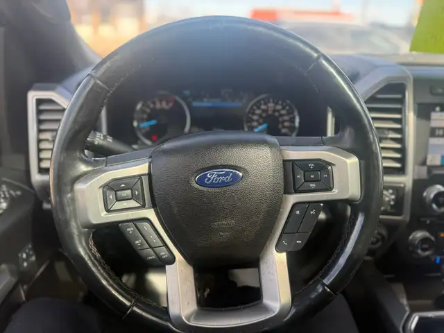 2018 Ford F-150 PLATINUM 4X4 - Photo 15