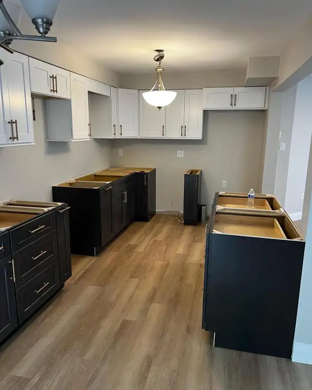 Kitchen Cabinets For Sale - Photo 2