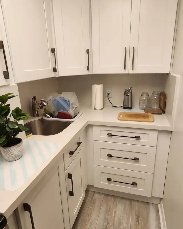 Kitchen Renovation Works- Cabinets Countertops - Photo 2
