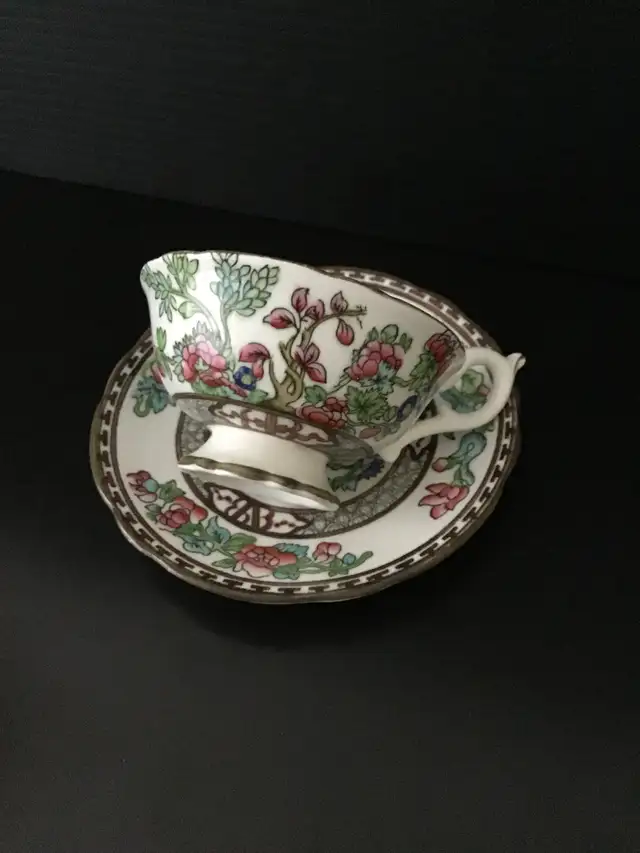 Tea set Coalport $ 170.00