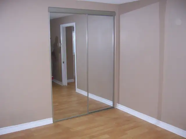 $1350 Spacious 1-Bedroom Basement Apartment in Pickering - Photo 7