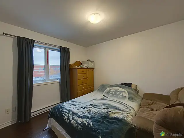 Beau 4 1/2 dans un triplex de 2010 a louer - Photo 3
