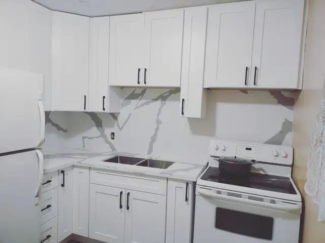 Quartz Countertop Professional Work - Photo 8