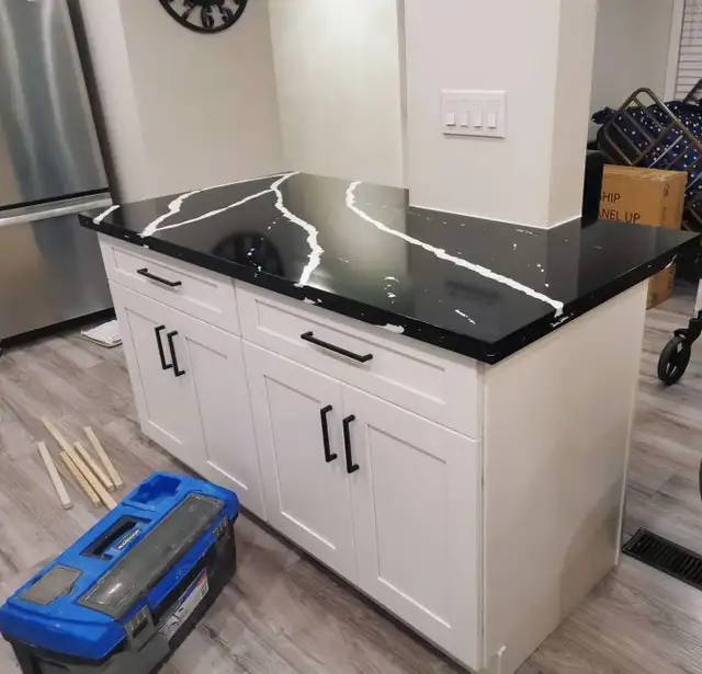 Quartz Countertop Professional Work - Photo 9