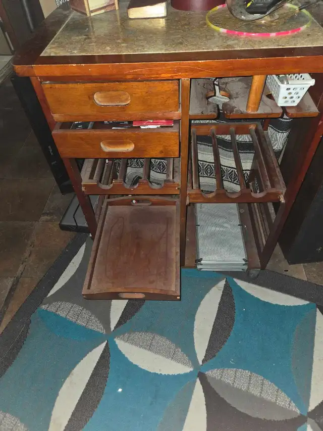 mini bar exc.shape - Photo 2