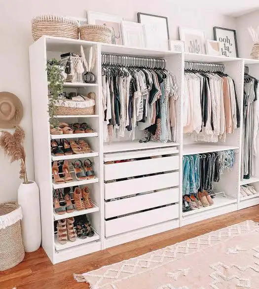 Closets & Walkin Closets - Photo 2