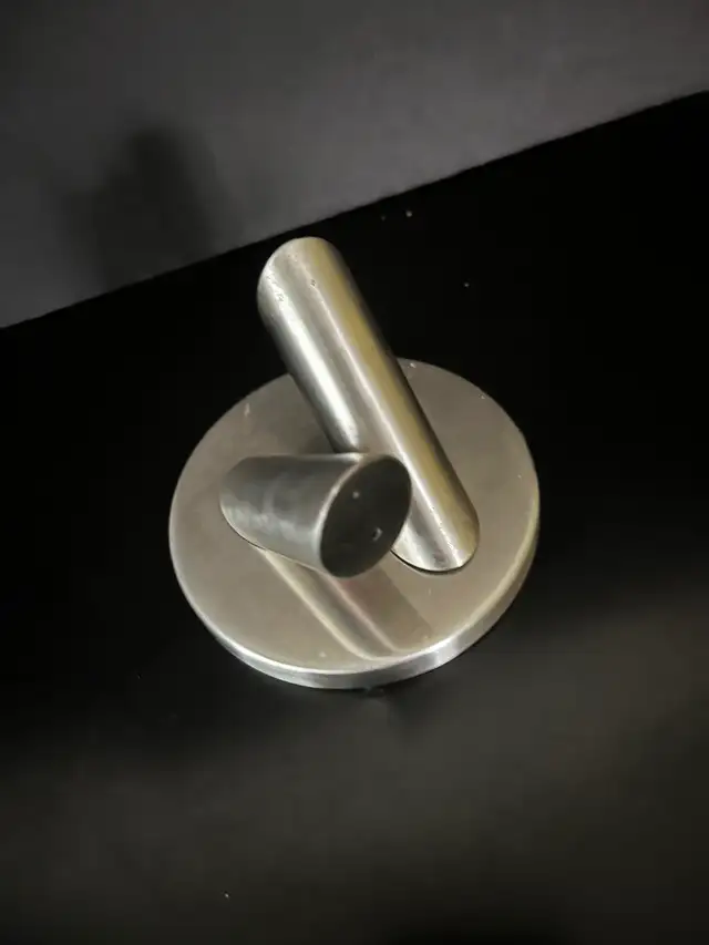 Stainless steel Salt & Pepper set $15.00 - Photo 3