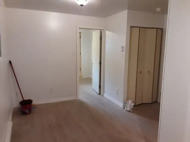 LOGEMENT  À  LOUER .  2 1/2  , métro Crémazie  nord. - Photo 7