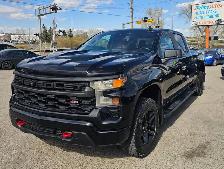 This Pickup powered by a Gasoline engine featuring 4WD/4-Wheel D - Photo 2