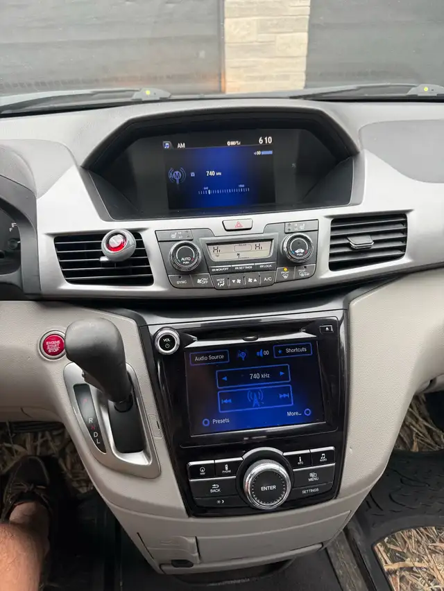 2014 Honda Odyssey EXL - Photo 5