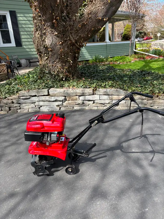 Troy built tiller excellent condition used very little $500 - Photo 3