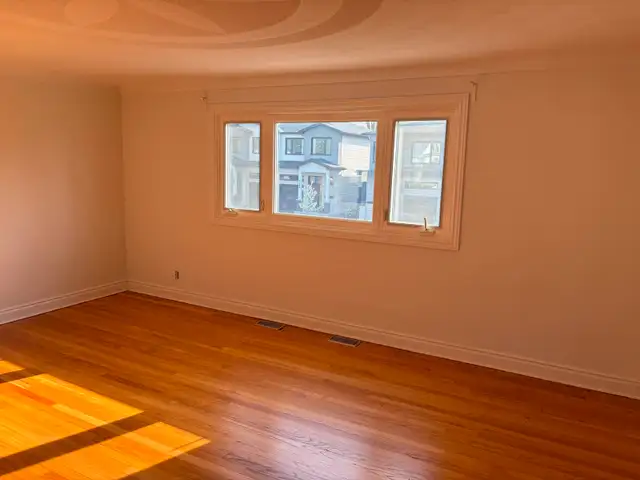 Spacious Two-Bedroom Unit in One of the Best Areas of Ottawa - Photo 7