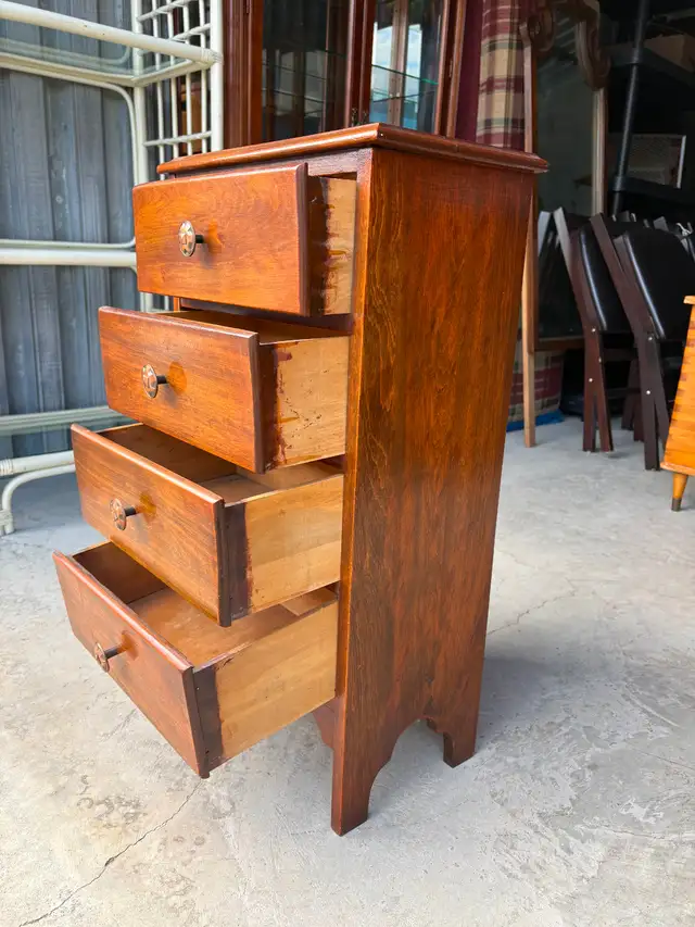 Single Tall Solid Wood Side Table - Photo 7