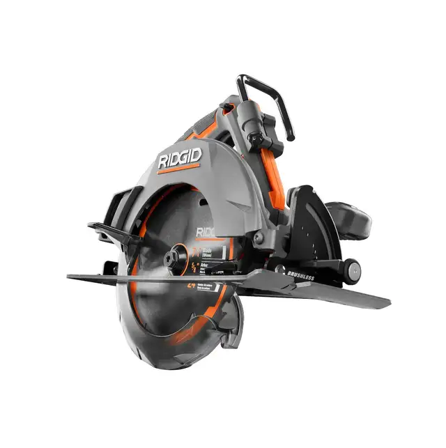 New! RIDGID 18V Brushless 7-1/4-inch Circular Saw (Tool Only)