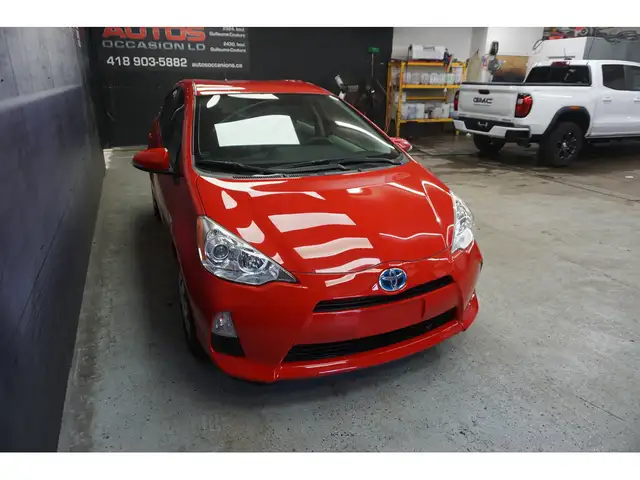 2014 Toyota Prius c HYBRID AUTO FULL ÉQUIPÉ A/C BLUETOOTH TRÈS P - Photo 3