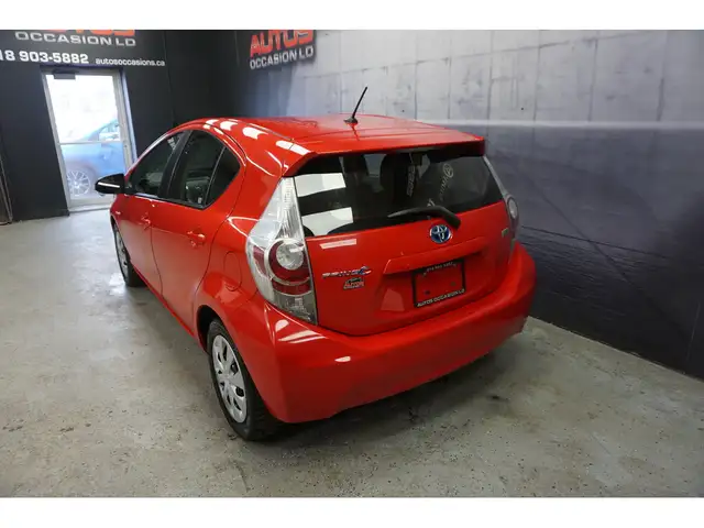 2014 Toyota Prius c HYBRID AUTO FULL ÉQUIPÉ A/C BLUETOOTH TRÈS P - Photo 4