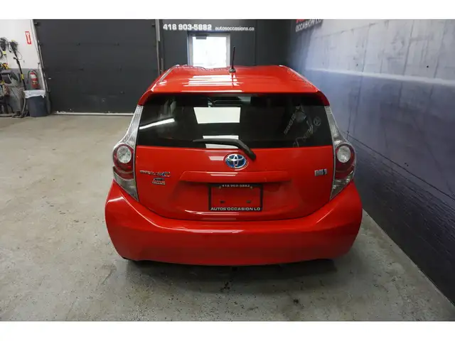 2014 Toyota Prius c HYBRID AUTO FULL ÉQUIPÉ A/C BLUETOOTH TRÈS P - Photo 6