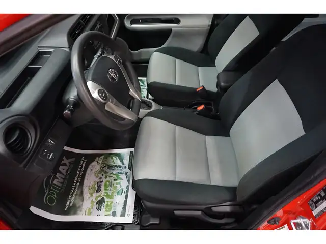 2014 Toyota Prius c HYBRID AUTO FULL ÉQUIPÉ A/C BLUETOOTH TRÈS P - Photo 14