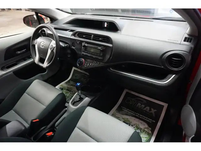 2014 Toyota Prius c HYBRID AUTO FULL ÉQUIPÉ A/C BLUETOOTH TRÈS P - Photo 17
