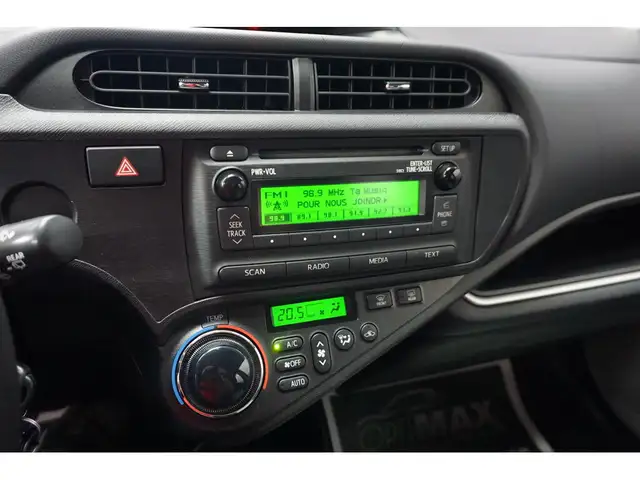2014 Toyota Prius c HYBRID AUTO FULL ÉQUIPÉ A/C BLUETOOTH TRÈS P - Photo 19