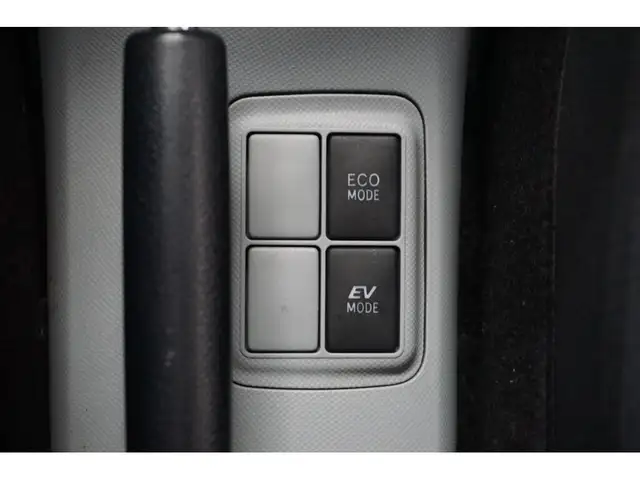 2014 Toyota Prius c HYBRID AUTO FULL ÉQUIPÉ A/C BLUETOOTH TRÈS P - Photo 25