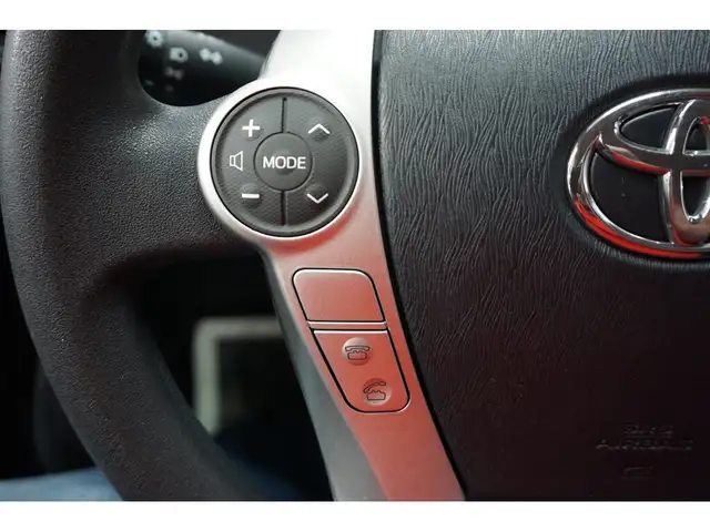 2014 Toyota Prius c HYBRID AUTO FULL ÉQUIPÉ A/C BLUETOOTH TRÈS P - Photo 26