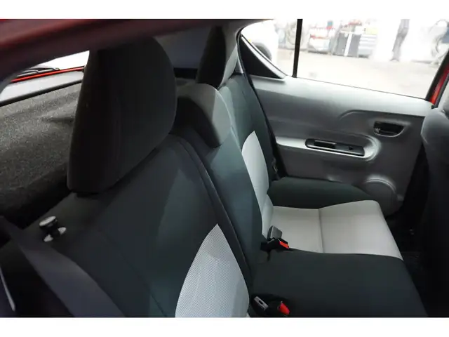 2014 Toyota Prius c HYBRID AUTO FULL ÉQUIPÉ A/C BLUETOOTH TRÈS P - Photo 29