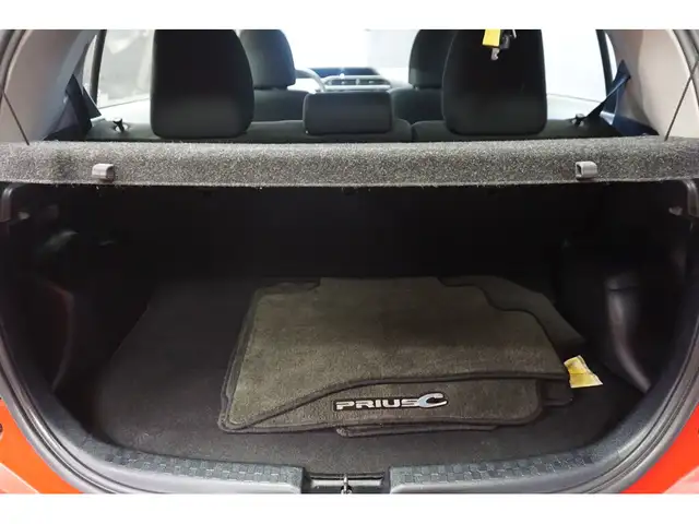 2014 Toyota Prius c HYBRID AUTO FULL ÉQUIPÉ A/C BLUETOOTH TRÈS P - Photo 33