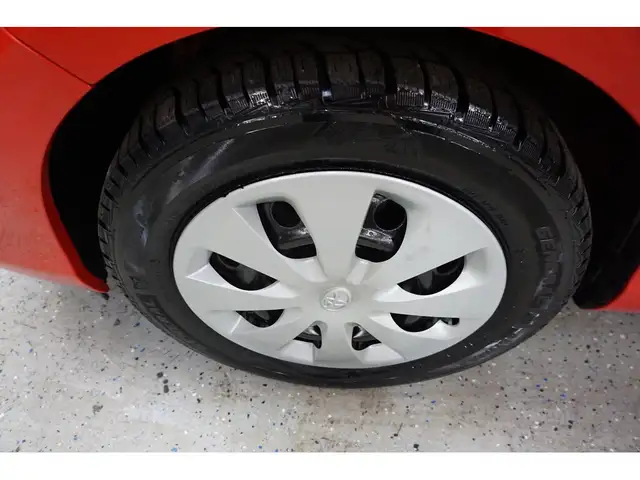2014 Toyota Prius c HYBRID AUTO FULL ÉQUIPÉ A/C BLUETOOTH TRÈS P - Photo 35
