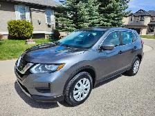 2017 Nissan Rogue S AWD Low 85k kms similar2 CRV RAV4 RVR Civic - Photo 3