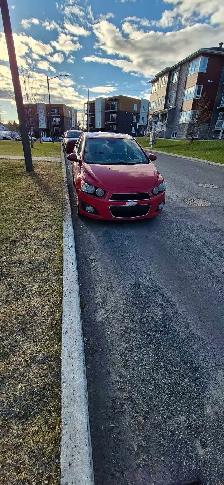 A vendre chevrolet sonic 1.8 2012 - Photo 4