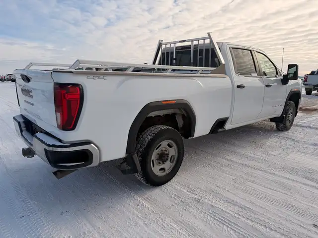2021 GMC Sierra 2500 HD CREW CAB LONG BOX 4WD, Clean Carfax, Run - Photo 4