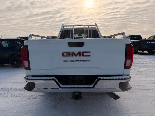2021 GMC Sierra 2500 HD CREW CAB LONG BOX 4WD, Clean Carfax, Run - Photo 5