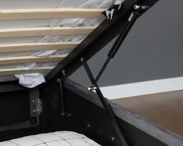 Closing Down Sale! Brand New Bedframes & Mattresses & Furnitures - Photo 5
