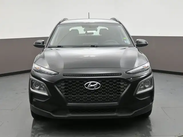 2019 Hyundai Kona Essential FWD Heated Seats, Apple/Android, All - Photo 2