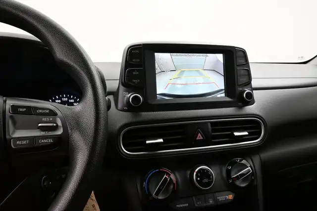 2019 Hyundai Kona Essential FWD Heated Seats, Apple/Android, All - Photo 11