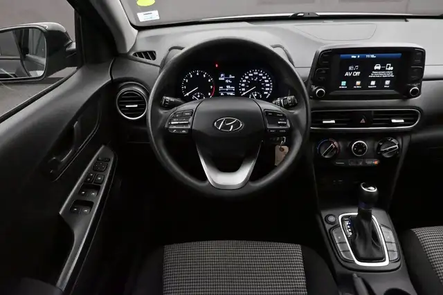 2019 Hyundai Kona Essential FWD Heated Seats, Apple/Android, All - Photo 23