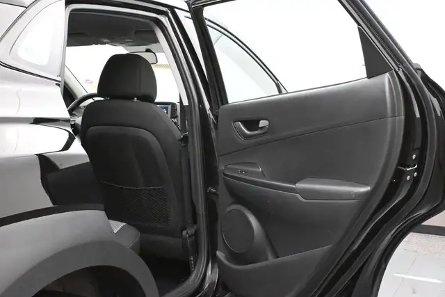 2019 Hyundai Kona Essential FWD Heated Seats, Apple/Android, All - Photo 26