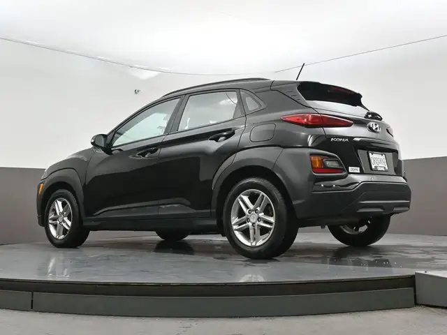2019 Hyundai Kona Essential FWD Heated Seats, Apple/Android, All - Photo 42