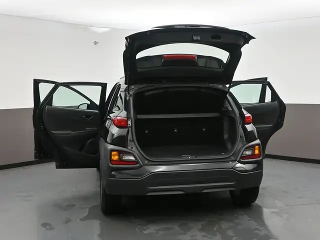 2019 Hyundai Kona Essential FWD Heated Seats, Apple/Android, All - Photo 58