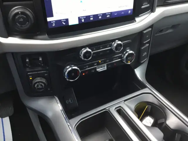 2022 Ford F-150 - Photo 12