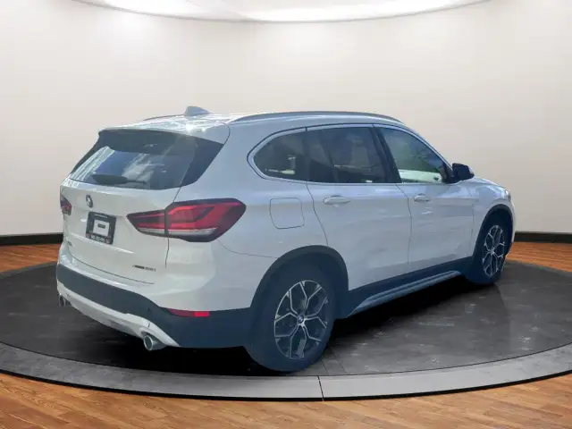2020 Ford Edge SEL Xdrive pano roof, Alloys, Leather, Backup... - Photo 5