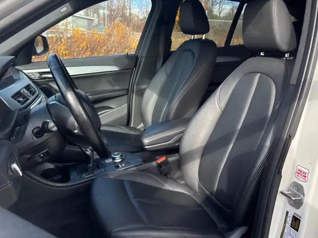 2020 Ford Edge SEL Xdrive pano roof, Alloys, Leather, Backup... - Photo 11