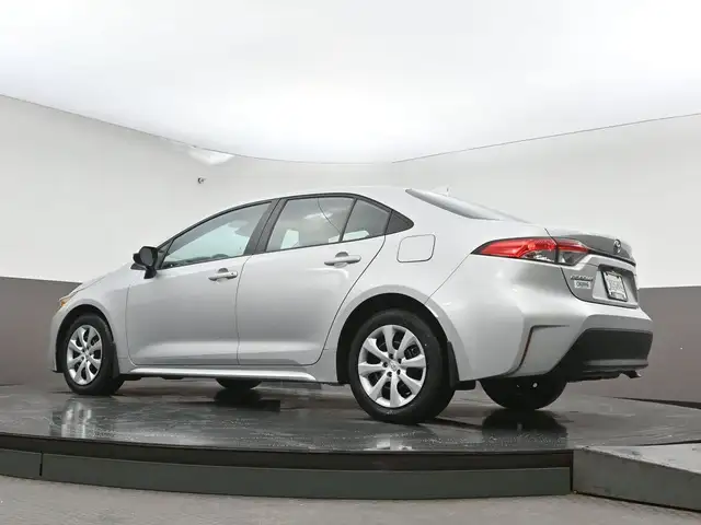 2023 Toyota Corolla LE Call 902-466-9550 Android Auto/Apple CarP - Photo 36