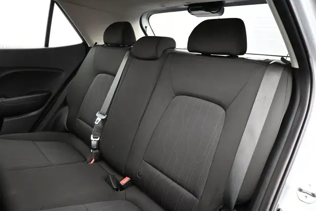 2021 Hyundai Venue ESSENTIAL Call 902-466-9550 Android Auto/Appl - Photo 16